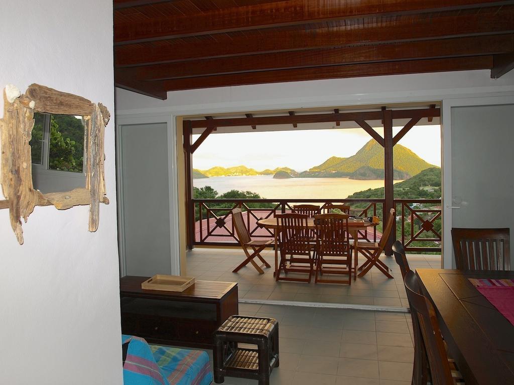 Coco D'Iles Apartment Terre-de-Bas Екстериор снимка